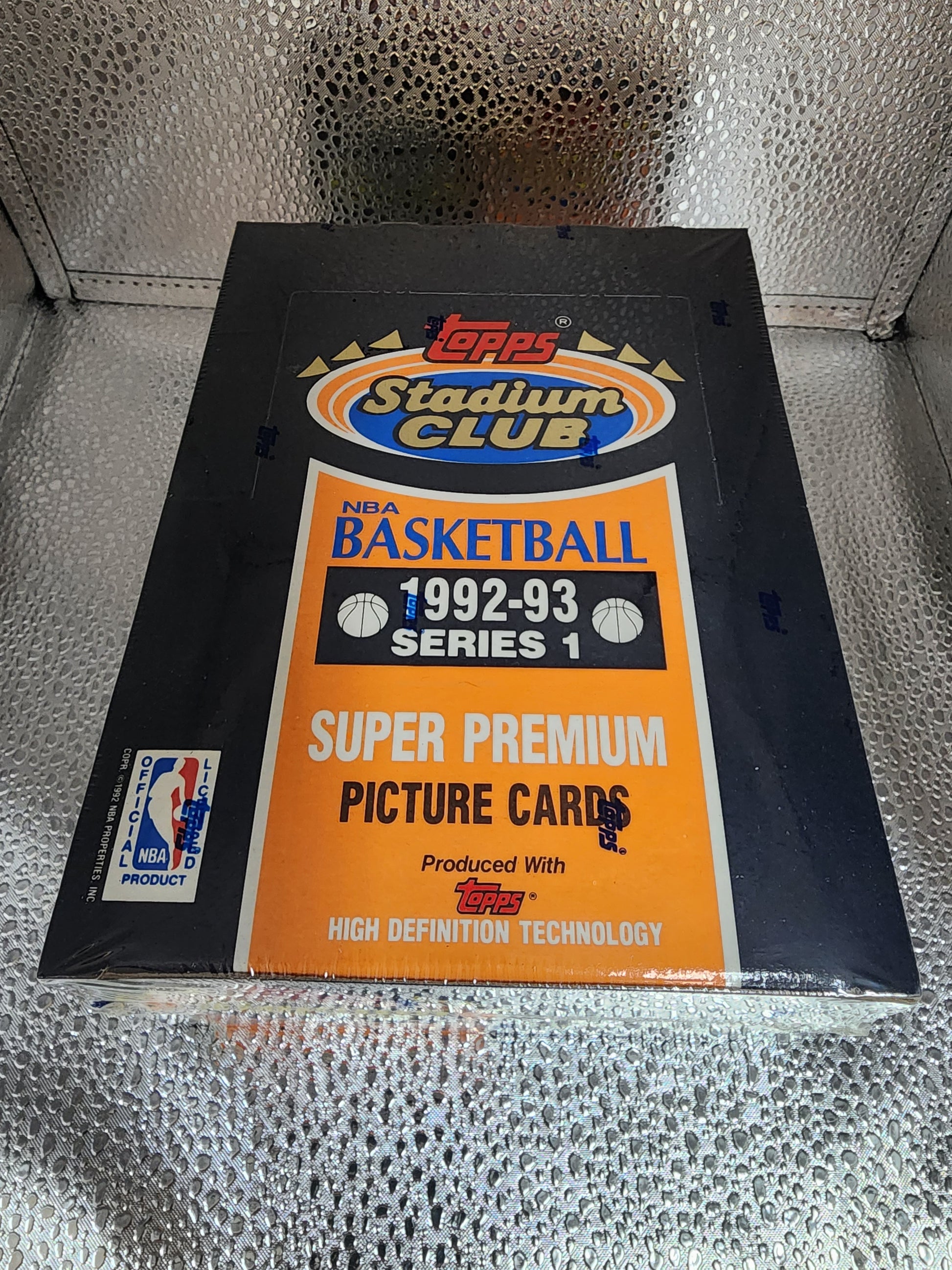 1992-1993 Topps Stadium Club Basketball Series 1 Factory Sealed Box MINT Jordan