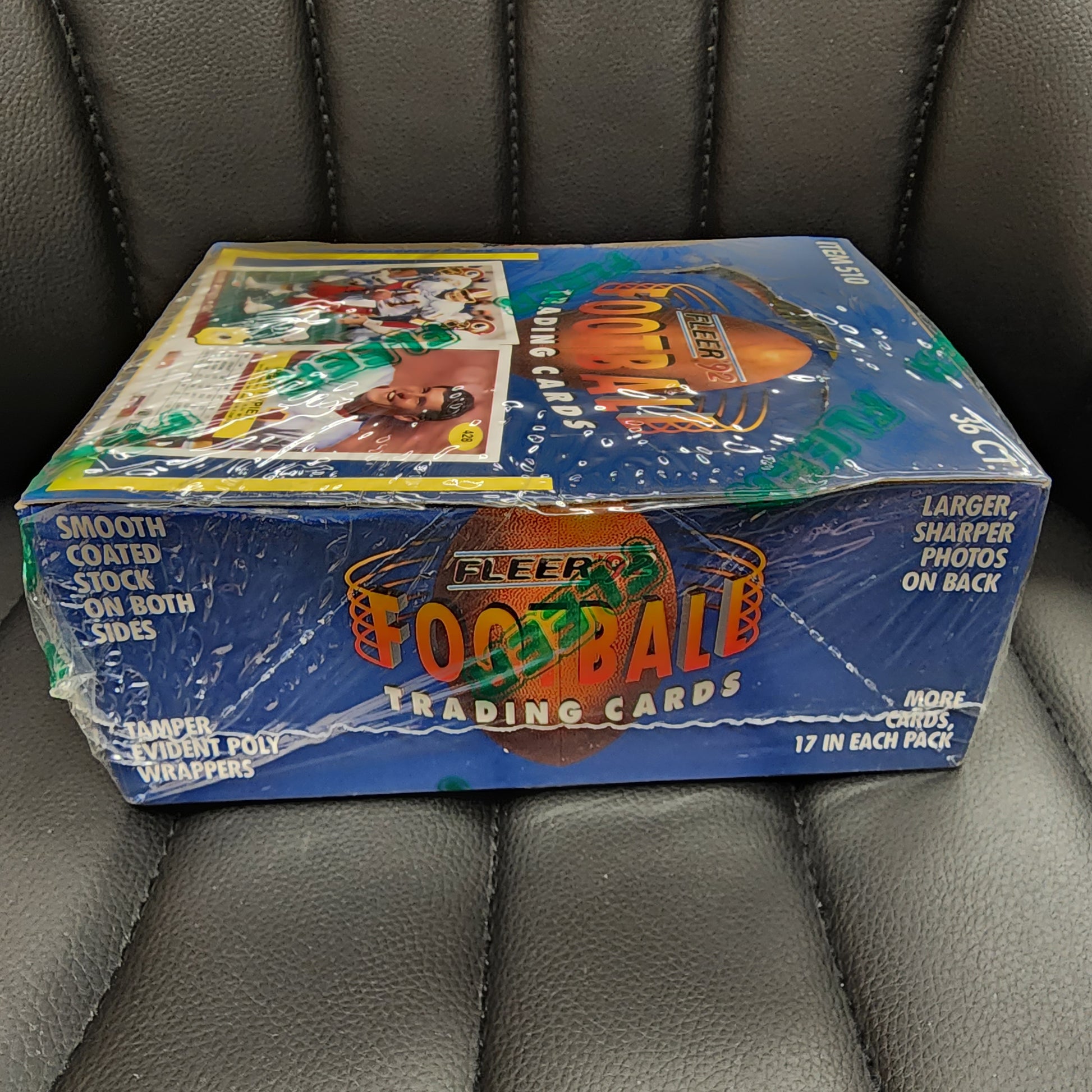 1992 Fleer Football Wax Box 36 Packs, 17 in each Pack Factory Sealed MINT