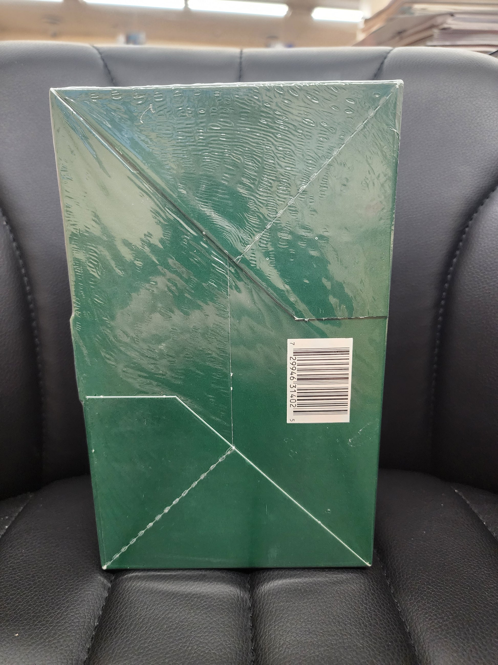 1992 Score NFL Football Box 36 Packs 16 Cards Per Pack Factory Sealed Box MINT