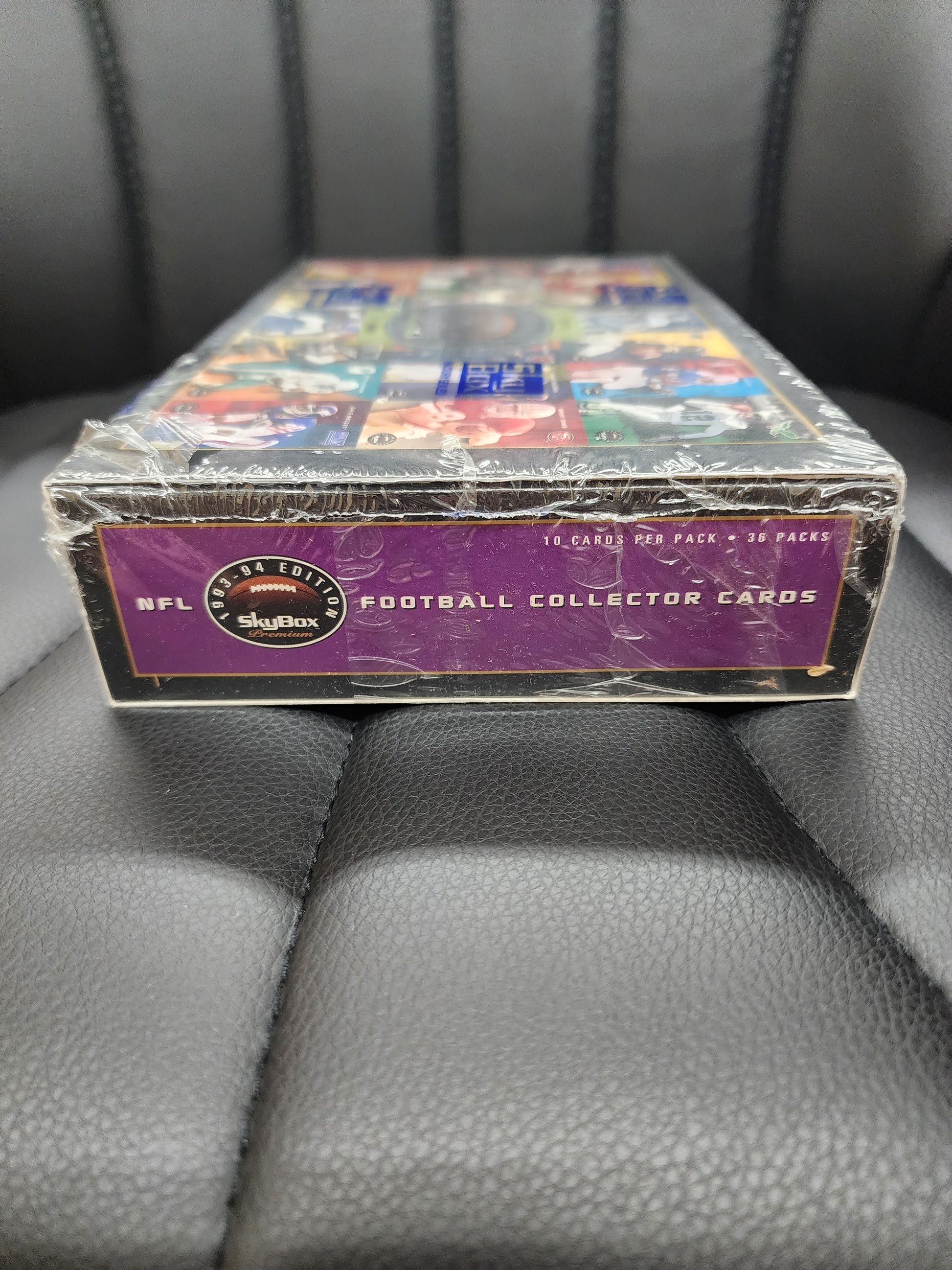 1993-94 Skybox Premium NFL Football Factory Sealed Box 36 Packs MINT