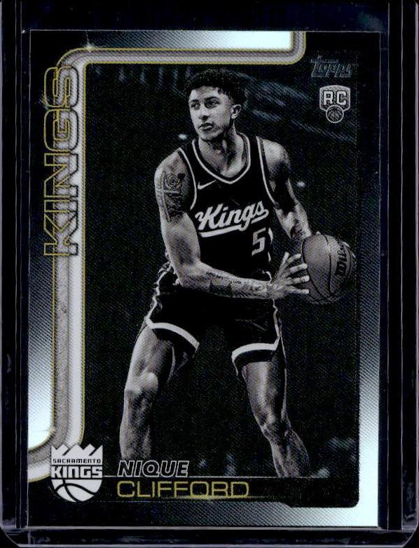 2025-26 Topps #224 Nique Clifford Blackout