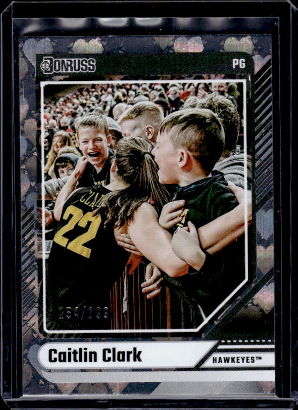 2024 Panini Caitlin Clark Collection #20 Caitlin Clark Floating Hearts #/199