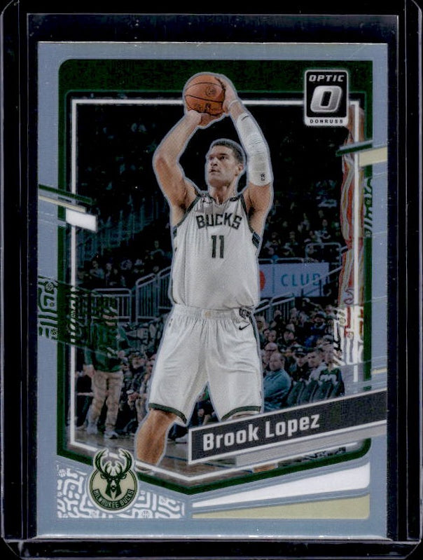 2023-24 Donruss Optic #15 Brook Lopez Holo