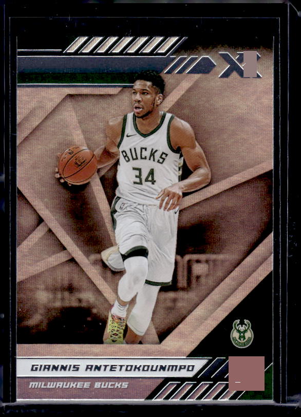 2020-21 Panini Chronicles #274 Giannis Antetokounmpo
