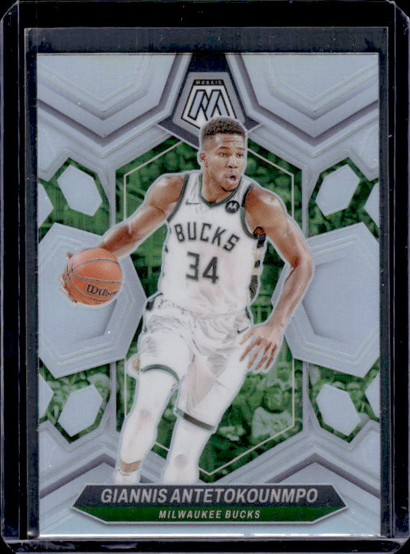 2023-24 Panini Mosaic #77 Giannis Antetokounmpo Silver