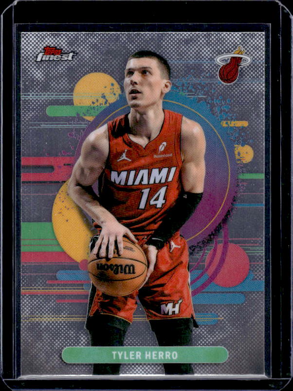 2025-26 Finest #152 Tyler Herro