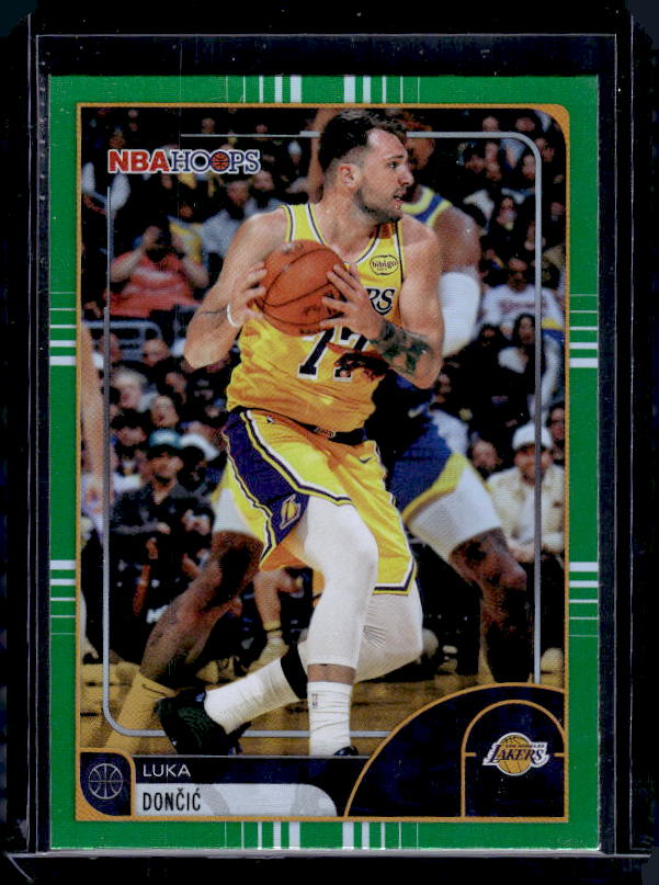 2025-26 Hoops #8 Luka Dončić Green Hoops