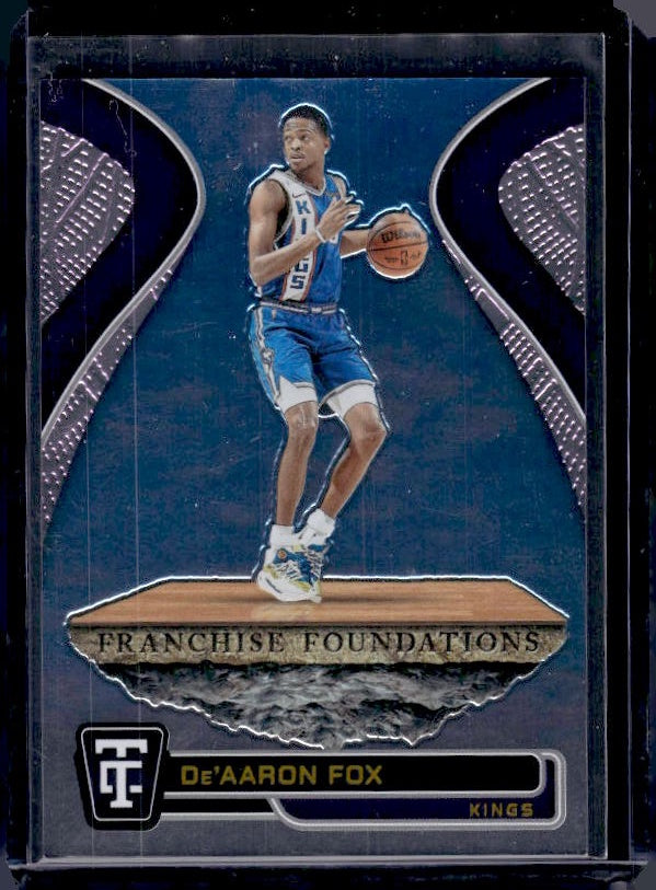 2024-25 Panini Totally Cert #17 De'Aaron Fox Fran. Foundations Mirror Pink #/199