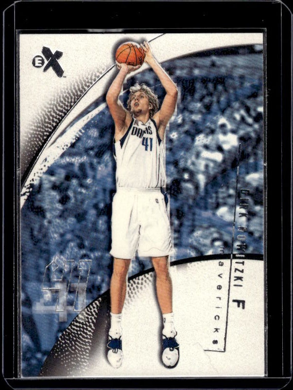 2001-02 E-X #10 Dirk Nowitzki