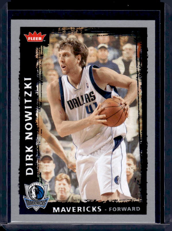 2008-09 Fleer #143 Dirk Nowitzki